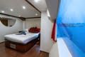 Main Deck Master Suite